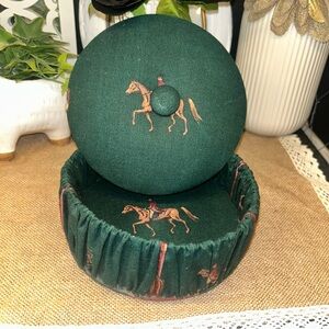 Vtg Equestrian Trinket Box Green Embroidered Horse & Rider Round Lidded Box 6"